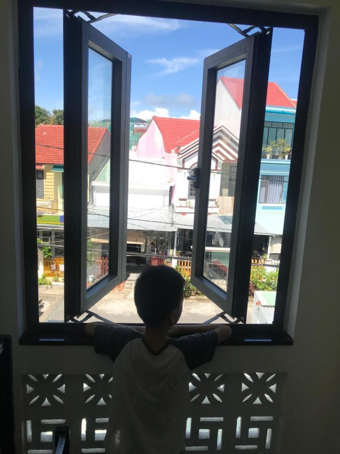 Coral Riverside Homestay & Hostel Хойан Экстерьер фото